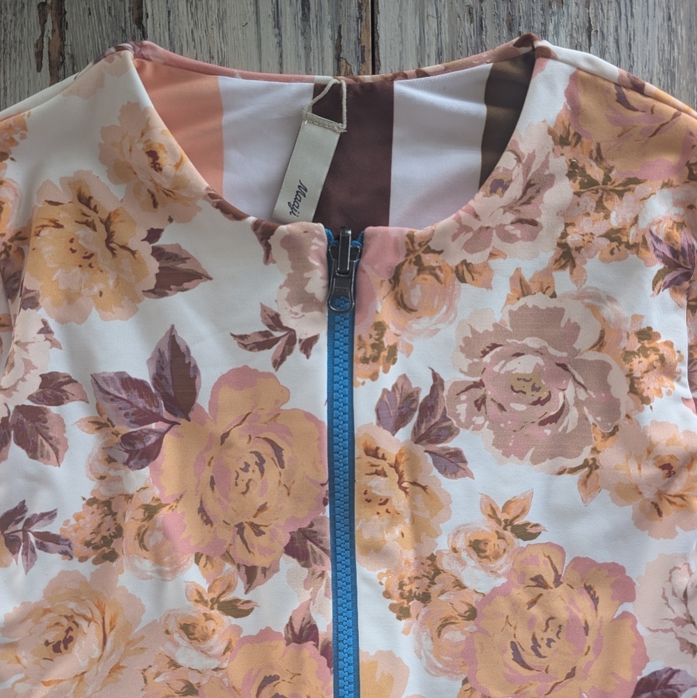 Maaji Long Sleeve Reversible RashGuard Floral Stripe Print Women's Medium - Picture 3 of 6